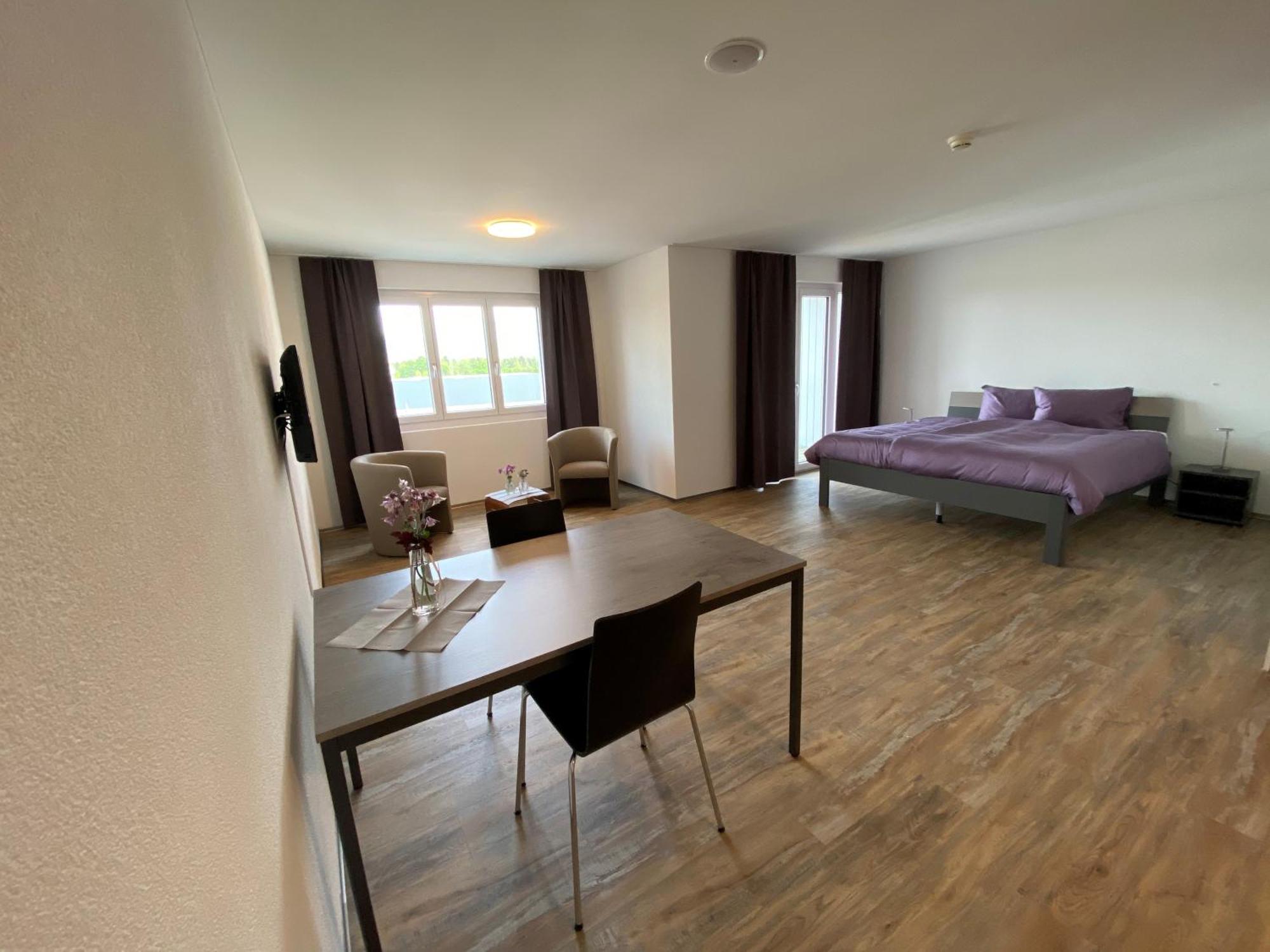 Motel & Aparthotel Brueggli Emmen Exterior foto
